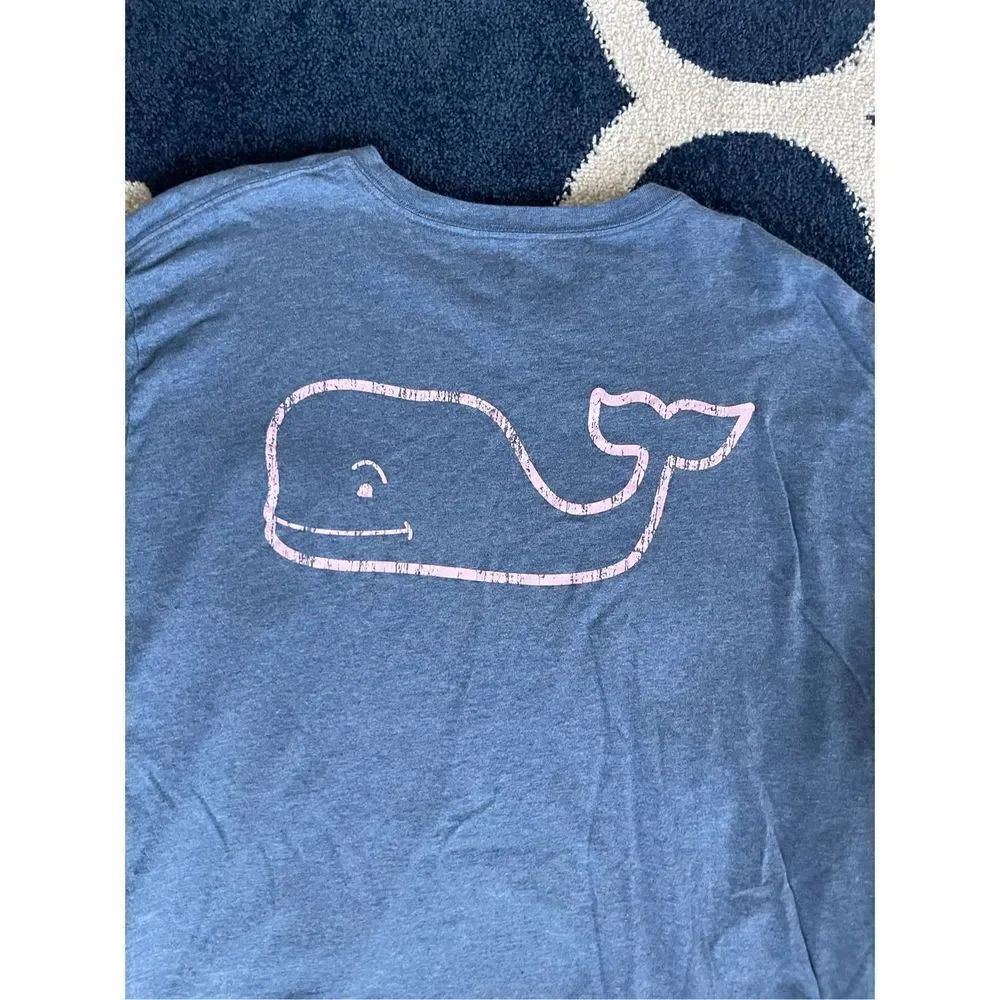 Vineyard Vines blue t-shirt with pink whale outline 2XL